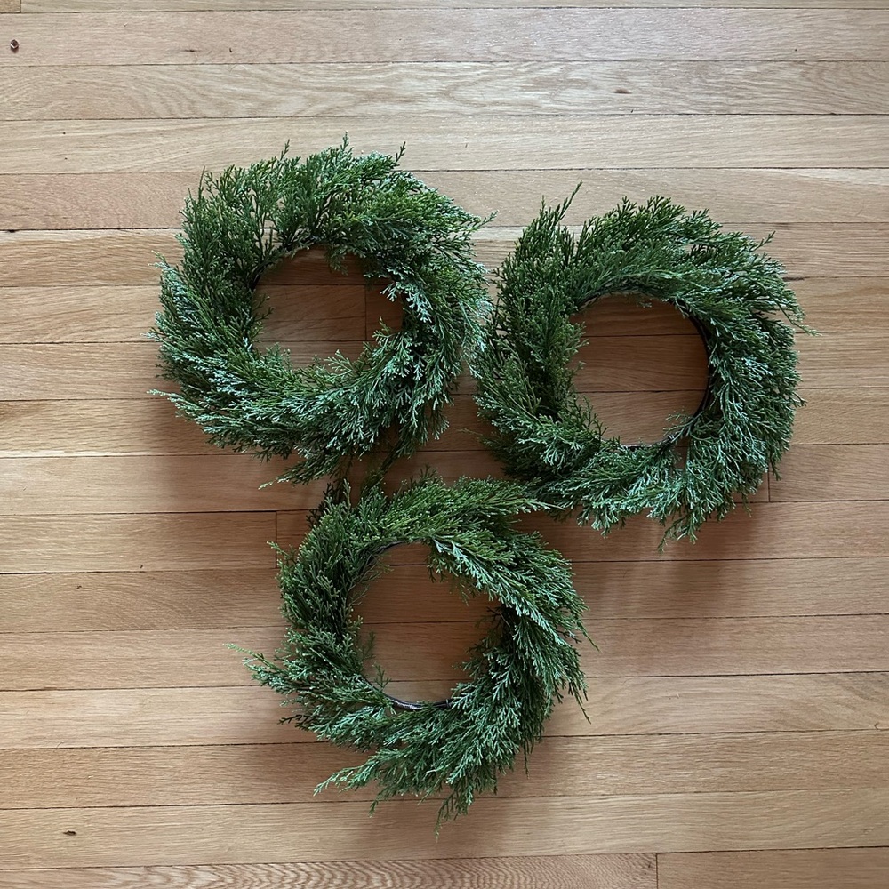 Hearth and Hand with Magnolia Wreaths (3)